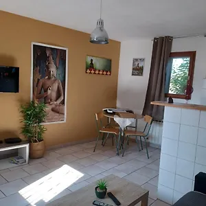  Appartamento Jolie Petite Maison Idéalement Située